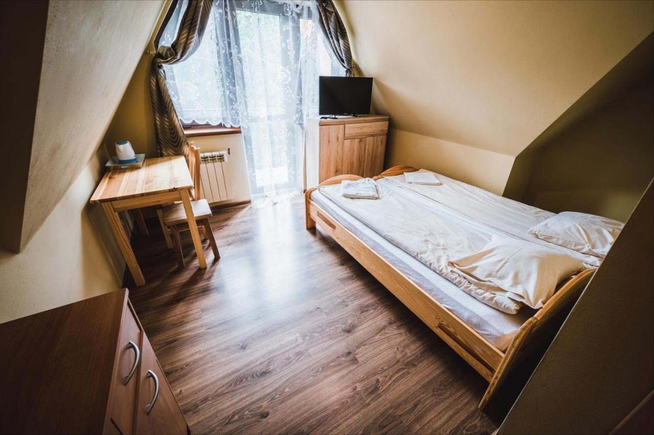 Pokoje I Apartamenty Nad Potokiem Zakopane Ngoại thất bức ảnh