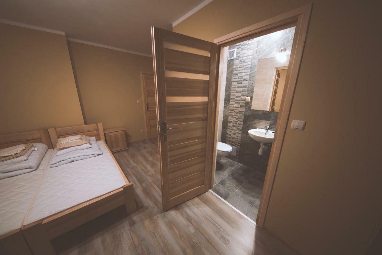 Pokoje I Apartamenty Nad Potokiem Zakopane Ngoại thất bức ảnh