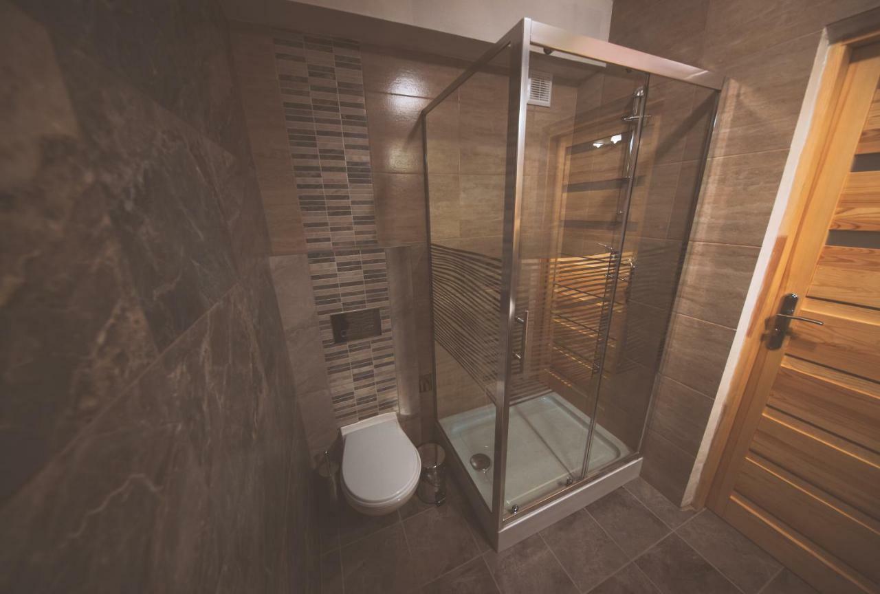 Pokoje I Apartamenty Nad Potokiem Zakopane Ngoại thất bức ảnh