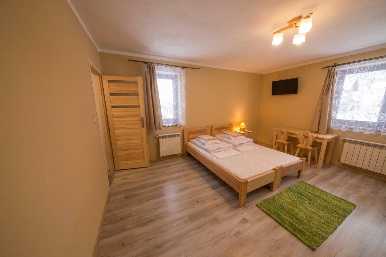 Pokoje I Apartamenty Nad Potokiem Zakopane Ngoại thất bức ảnh