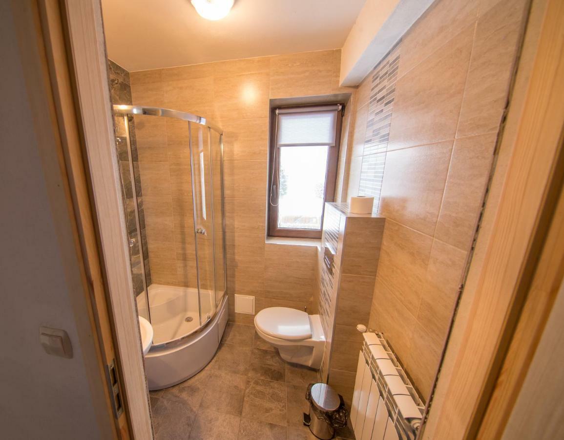 Pokoje I Apartamenty Nad Potokiem Zakopane Ngoại thất bức ảnh