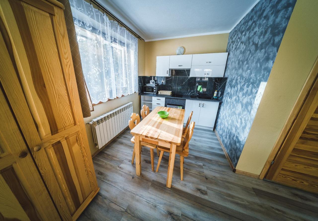 Pokoje I Apartamenty Nad Potokiem Zakopane Ngoại thất bức ảnh